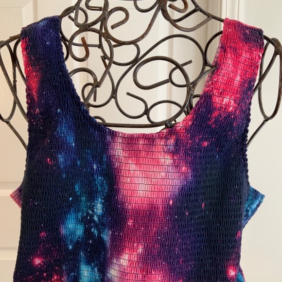 Hot Topic Tie Dye Space Galaxy Tank Top Plus Size 3X - Picture 3 of 6